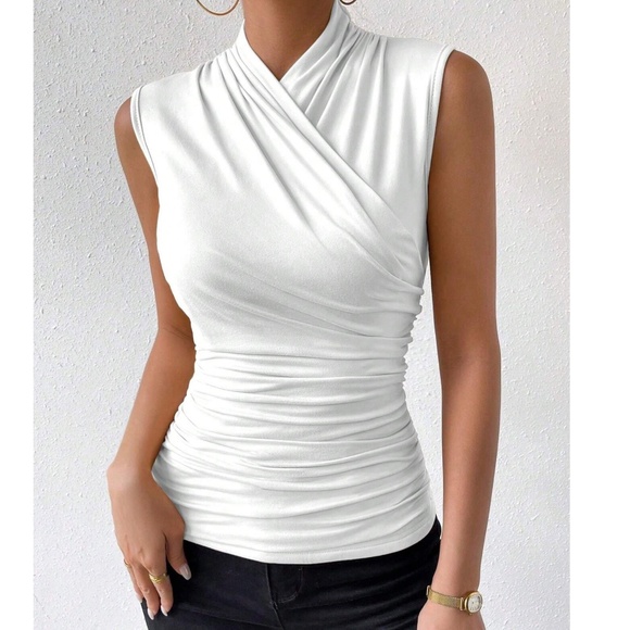 Solid Ruched Sleeveless Fitted Top - Picture 5 of 6